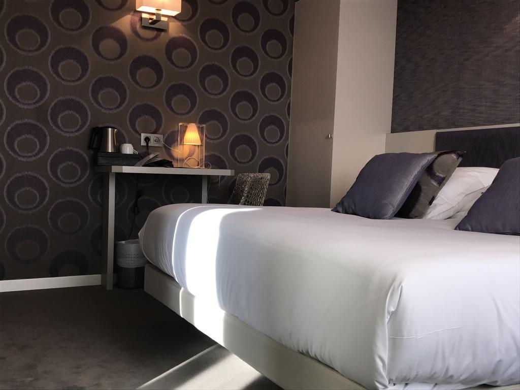 Jacques De Molay 3* Parijs